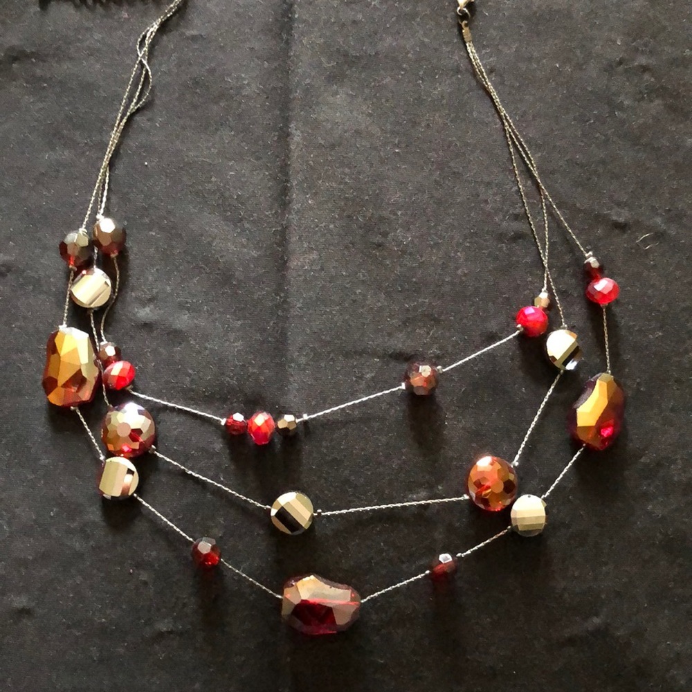 Red and Silver Necklace - Picture 5 of 5